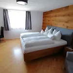 Troy Holiday home *